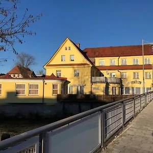 Gaestezimmer Zur Bruecke Gasthof